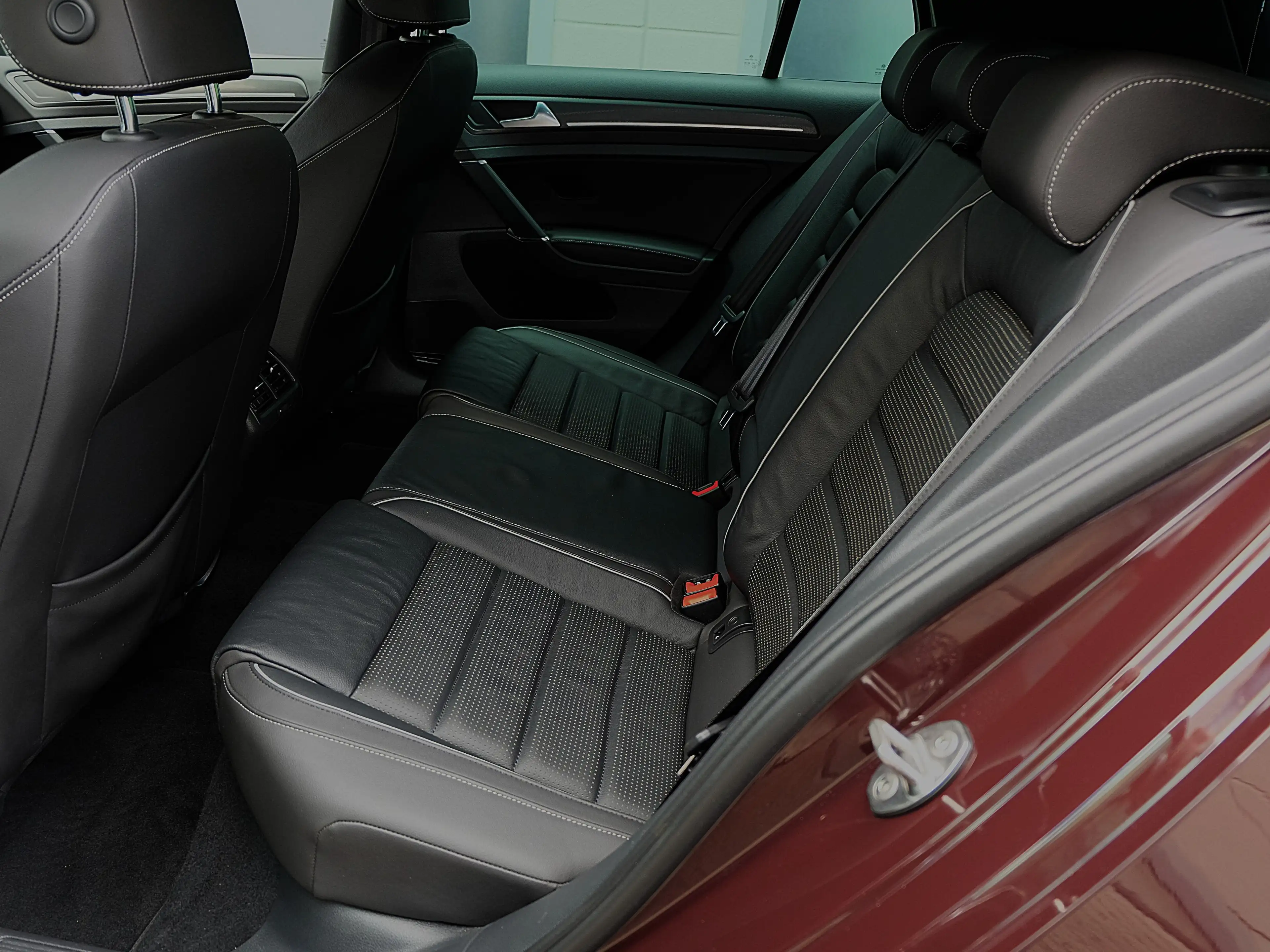 Volkswagen Golf GTD Neuwertiger Golf mit Super Ausstattung !!! — photo 8
