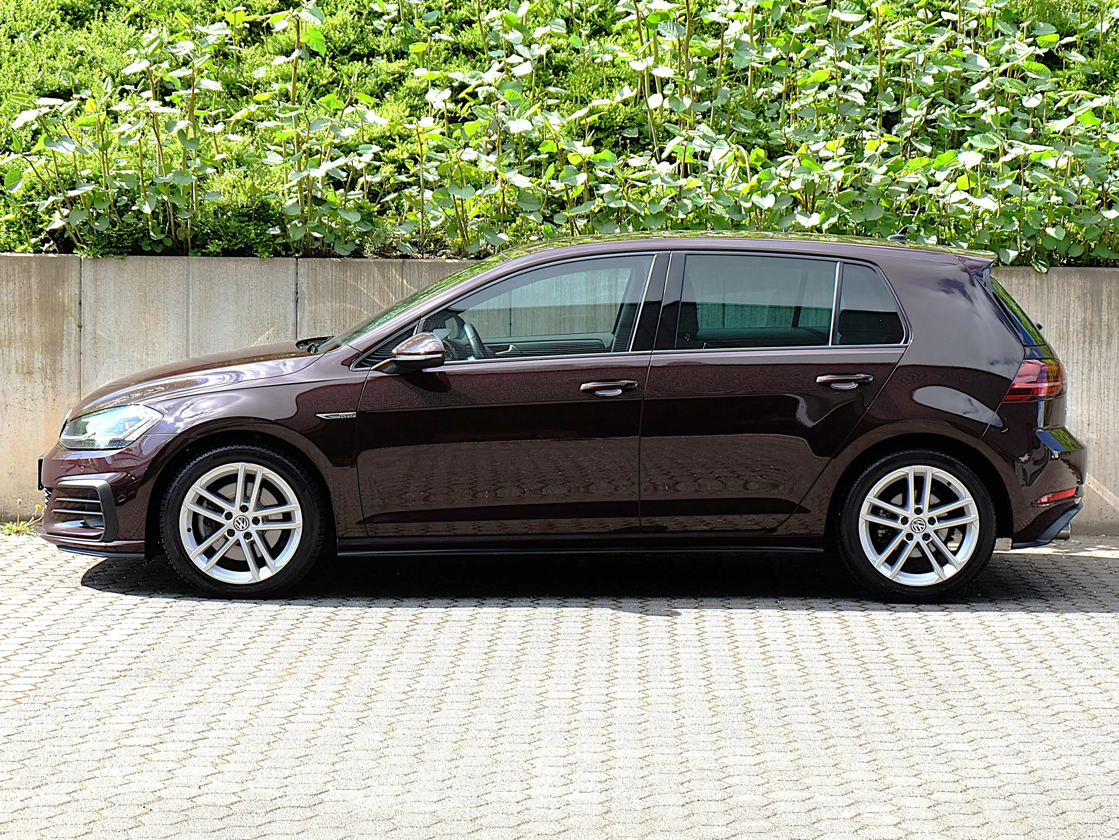 Volkswagen Golf GTD Neuwertiger Golf mit Super Ausstattung !!! — photo 4