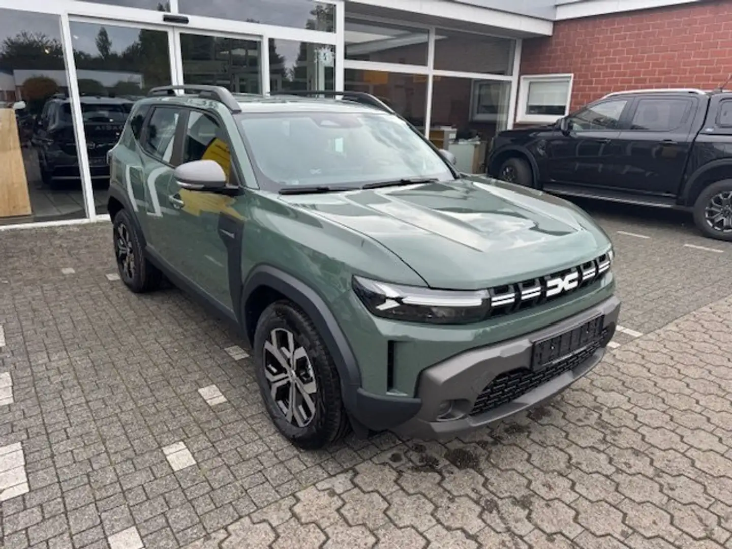 Dacia Duster TCe 130 Expression, Navi, LED, Sitzheizg, Kamera Grün - 2