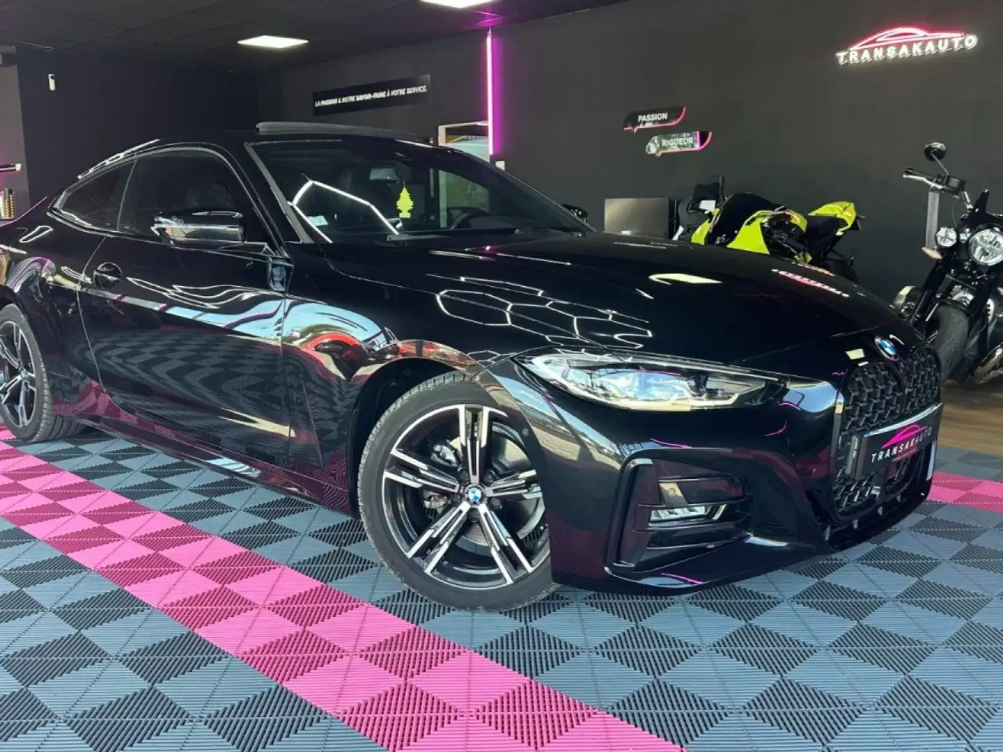 BMW 420 SERIE COUPE G22 420i 184 ch BVA8 M Sport ~ Toit ouvrant ~ Sièges électriques ~ Régulateur adaptatif ~ Caméra 360° Nero - 1