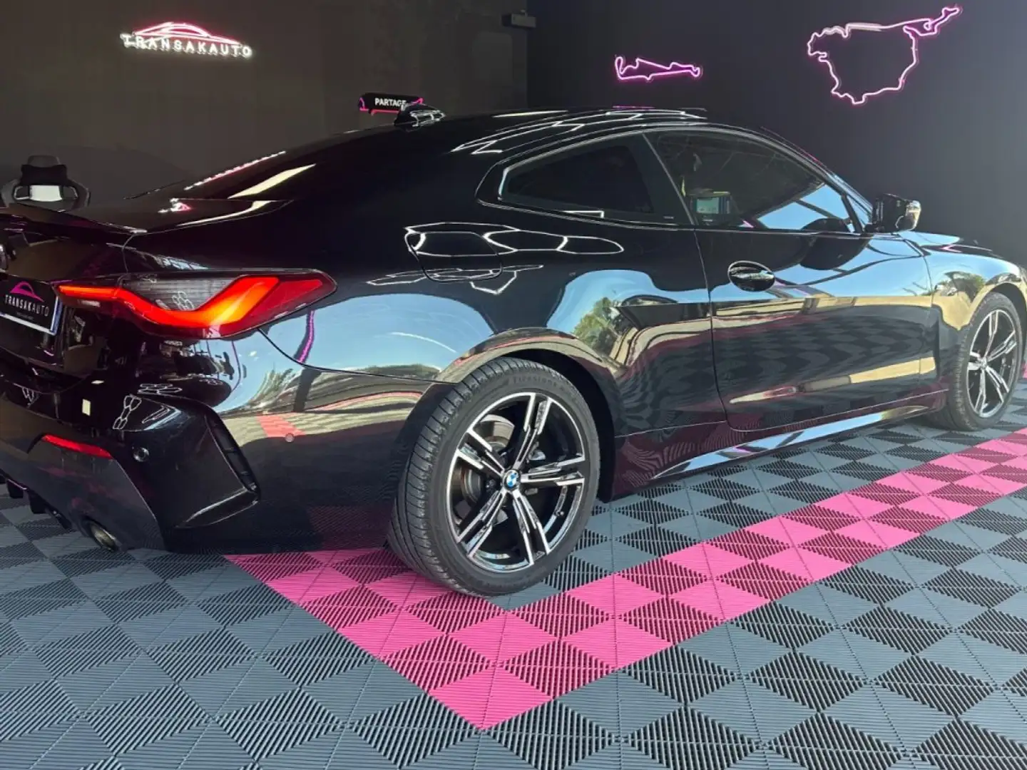 BMW 420 SERIE COUPE G22 420i 184 ch BVA8 M Sport ~ Toit ouvrant ~ Sièges électriques ~ Régulateur adaptatif ~ Caméra 360° Nero - 2