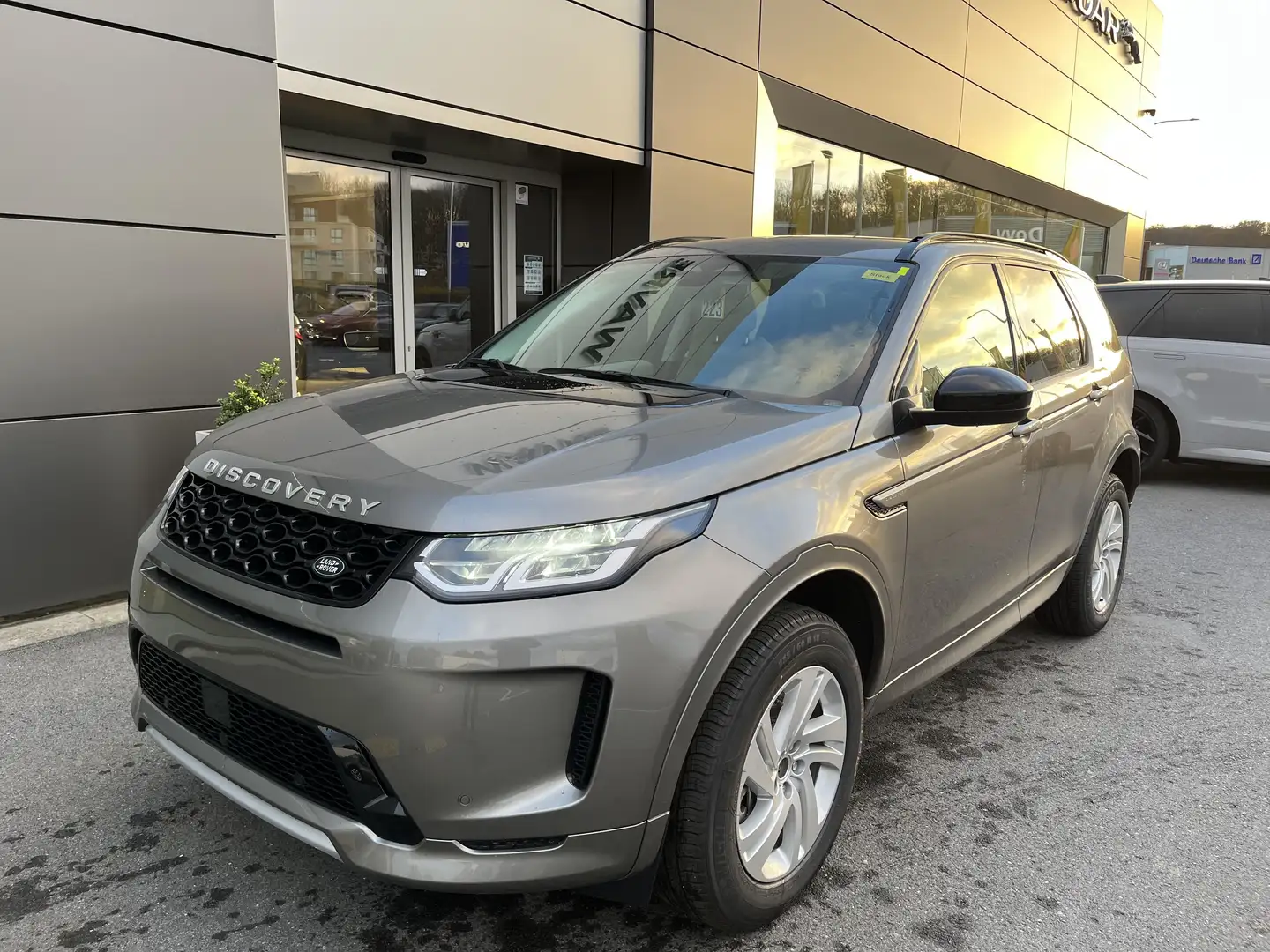 Land Rover Discovery Sport Finition S - 7 places - 07/24 Bej - 1