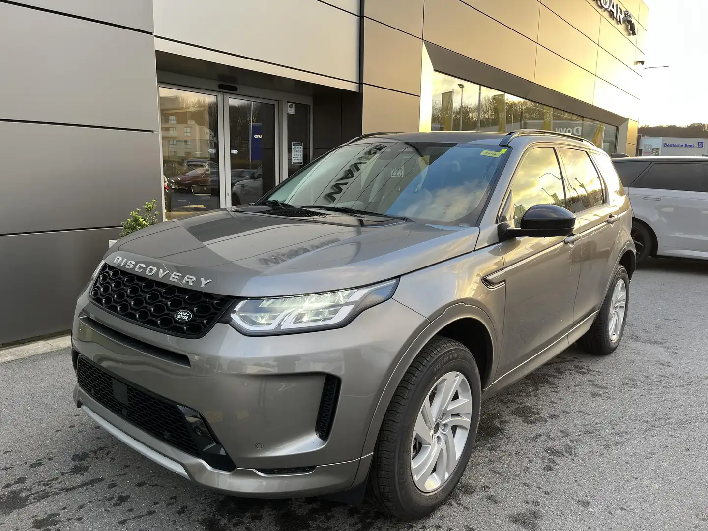 Land Rover Discovery Sport Finition S - 7 places - 07/24 Bej - 1