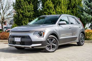 EX FWD | Like New | Acc Free + One Owner