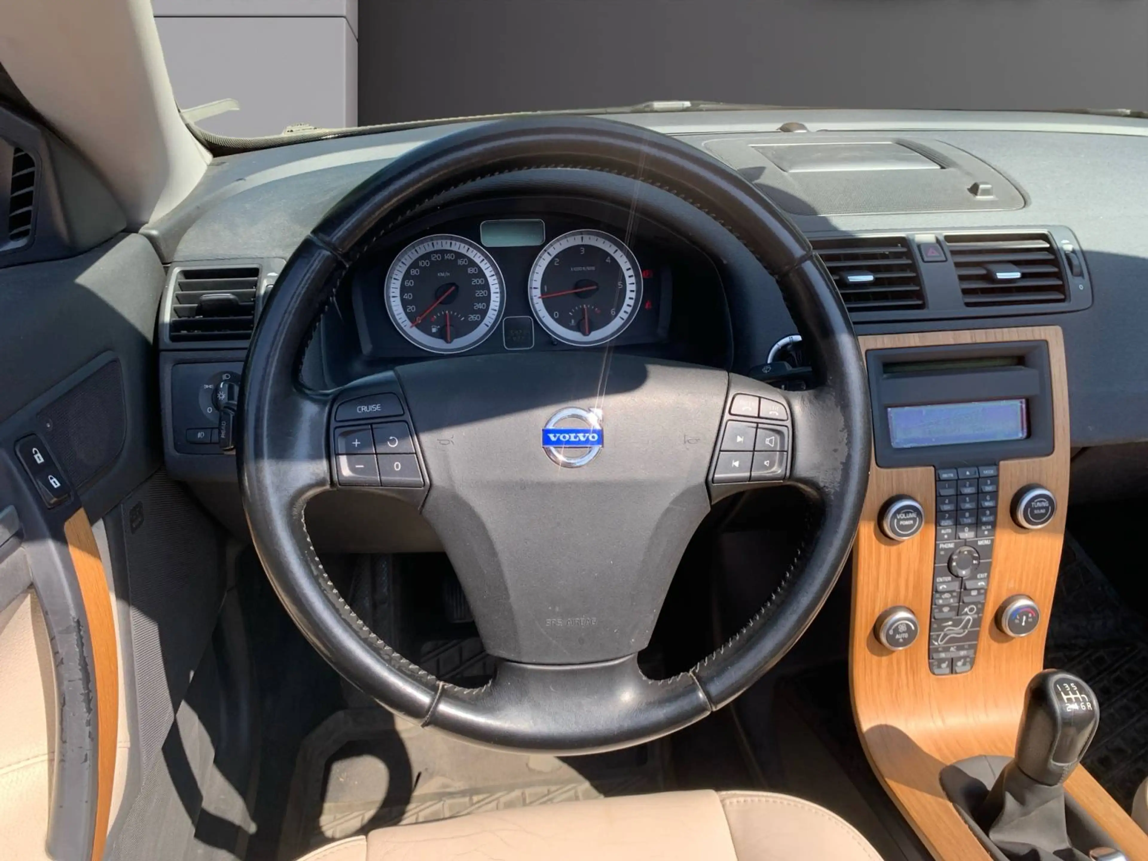 Volvo C70 C70 Cabriolet D3 - 2.0 - 5 Cylindres ! — photo 13