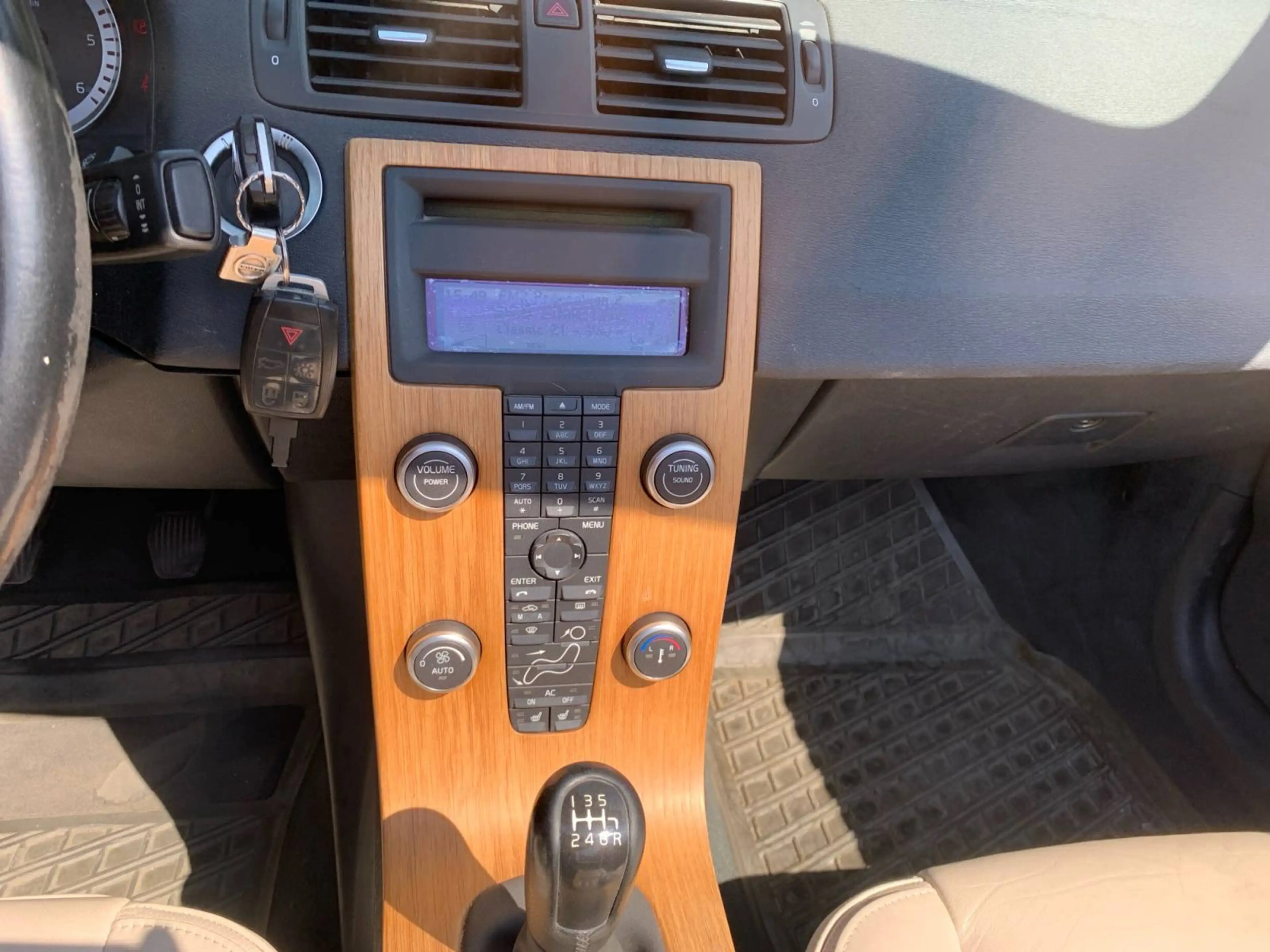 Volvo C70 C70 Cabriolet D3 - 2.0 - 5 Cylindres ! — photo 12