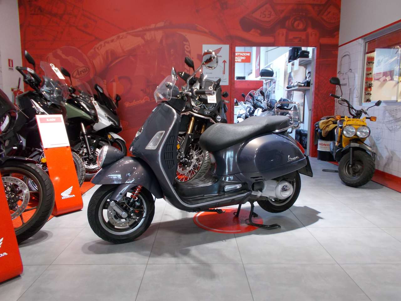 Vespa GTV 250 ie
