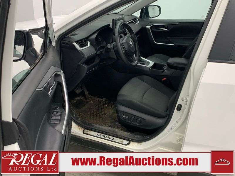 2022 Toyota RAV4 XLE — снимка 1