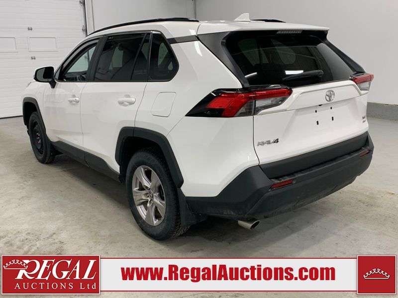 2022 Toyota RAV4 XLE — снимка 1