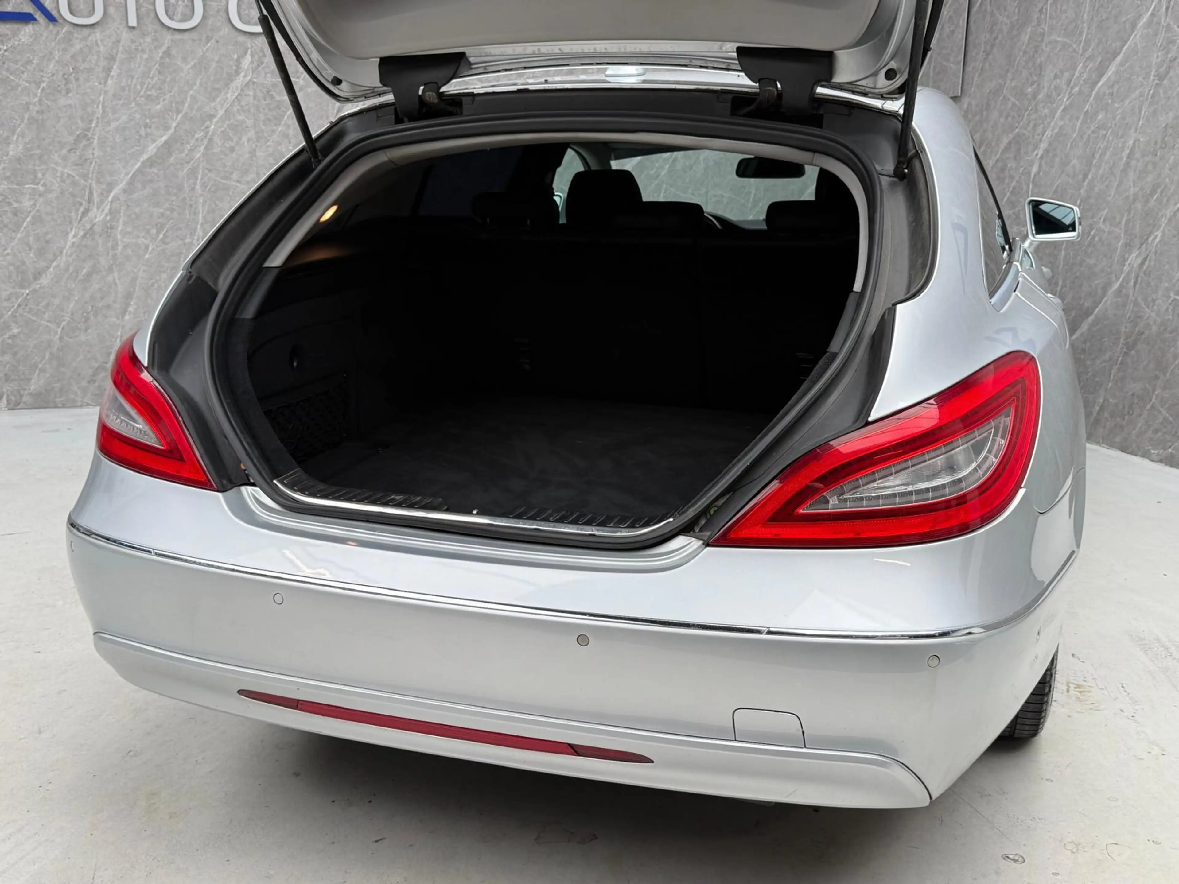 Mercedes-Benz CLS 350 Shooting Brake / 306 PK AUT / APK / Open Dak — photo 11