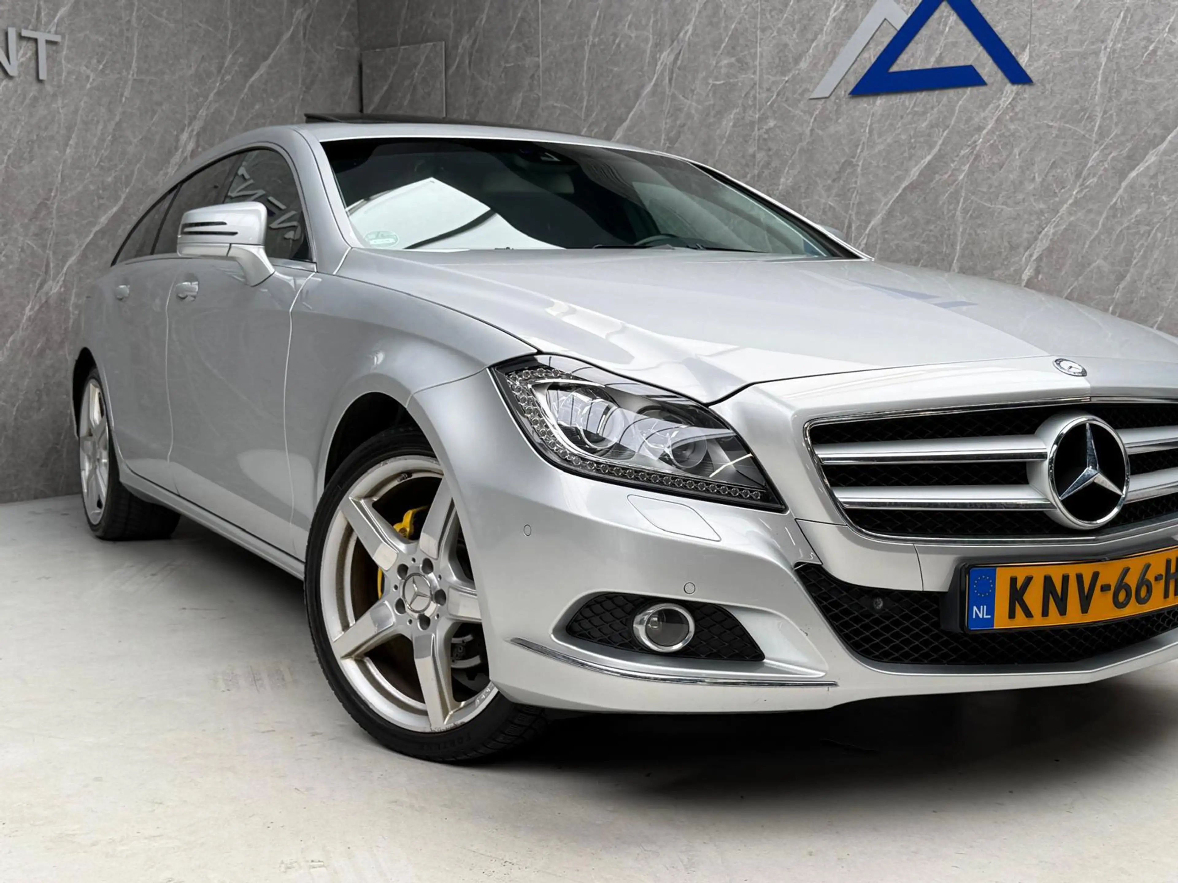 Mercedes-Benz CLS 350 Shooting Brake / 306 PK AUT / APK / Open Dak — photo 9
