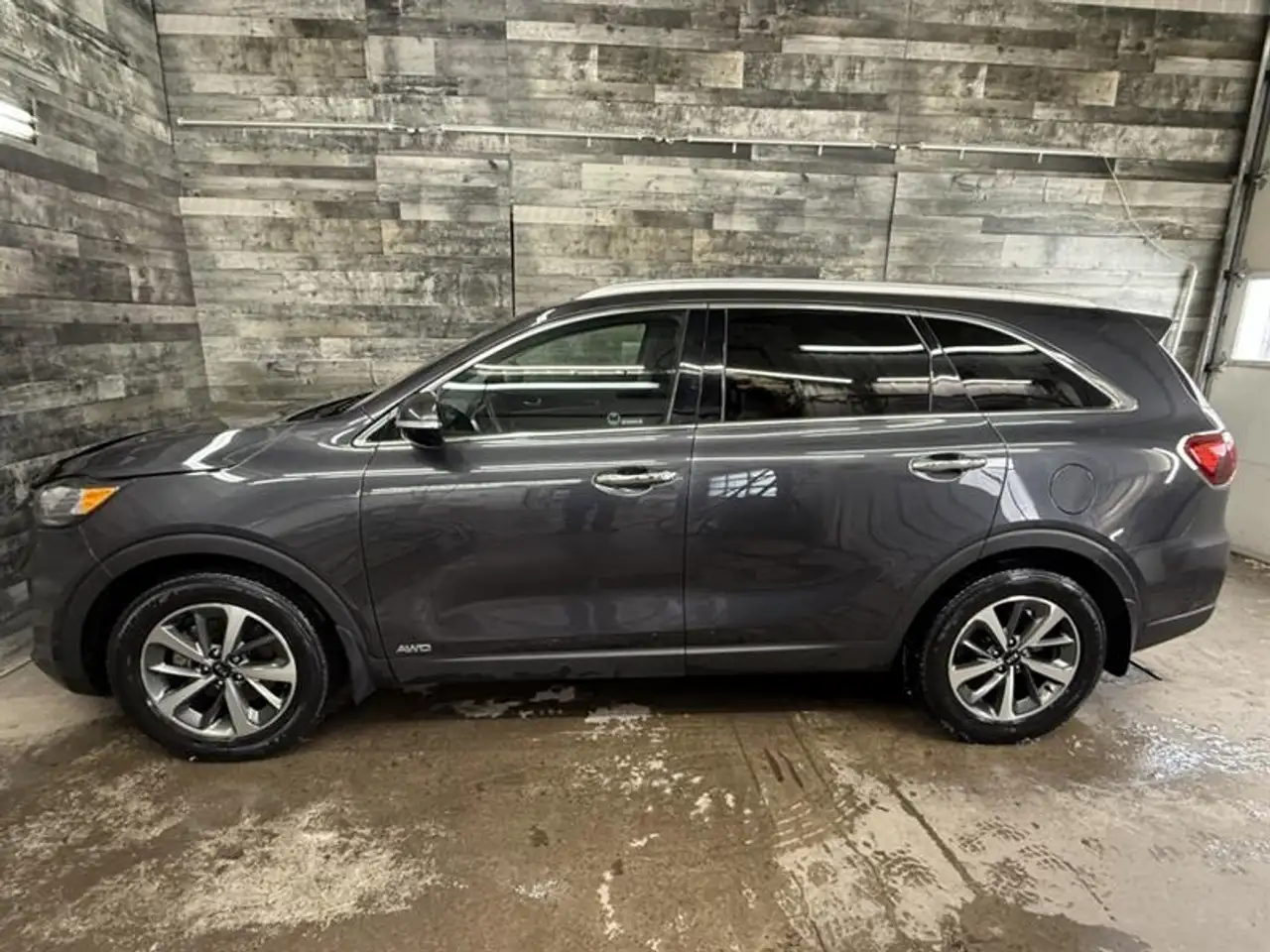 Kia Sorento снимка Kia Sorento