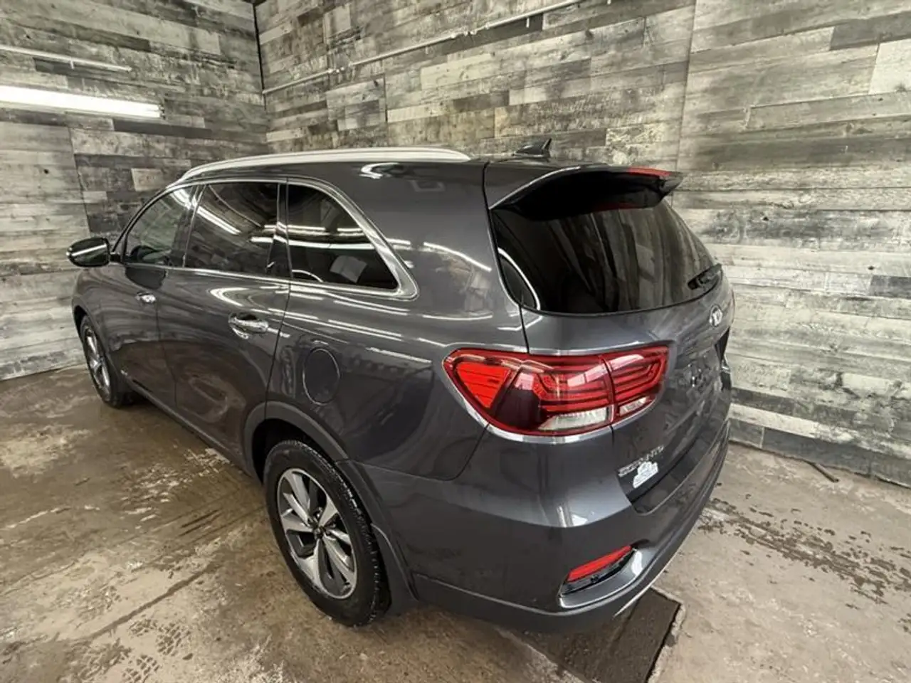 Kia Sorento снимка Kia Sorento