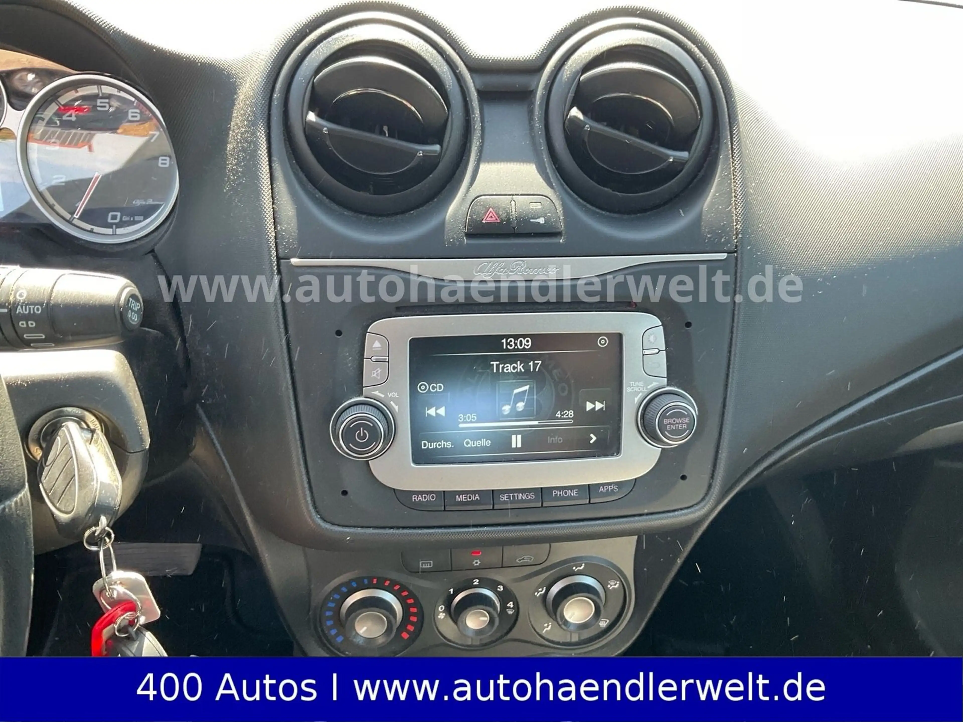 Alfa Romeo MiTo 1.4 Super Automatik 140PS — photo 13
