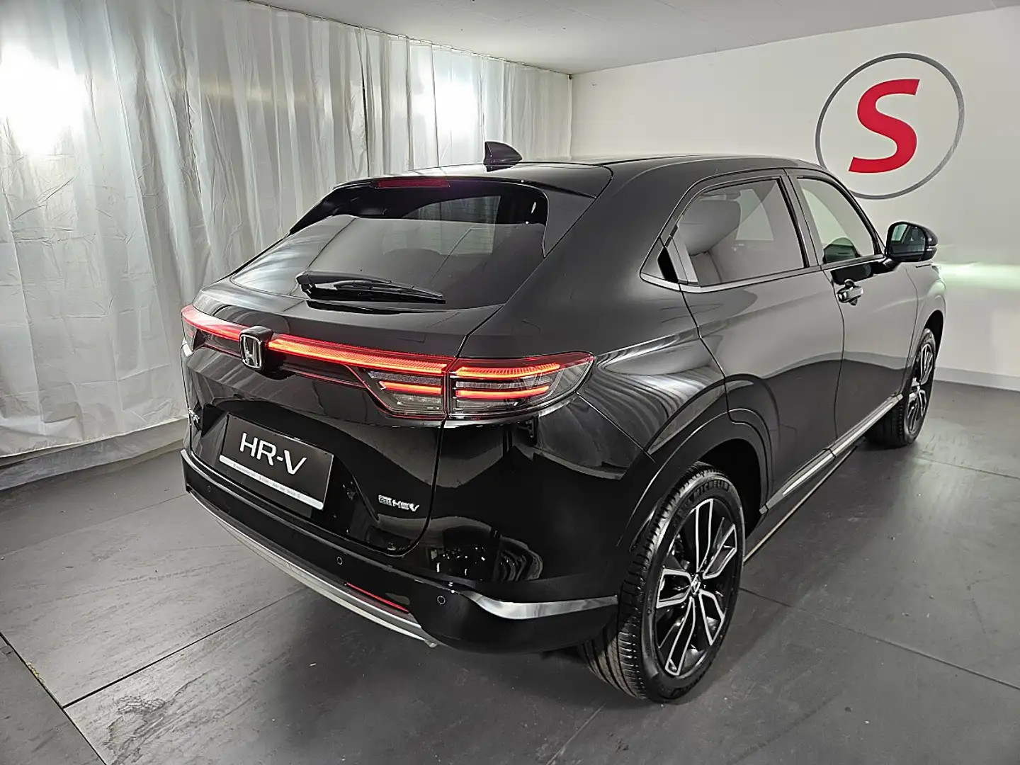 Honda HR-V Hybrid Advance Aut. | Auto Stahl Wien 23 Schwarz - 2