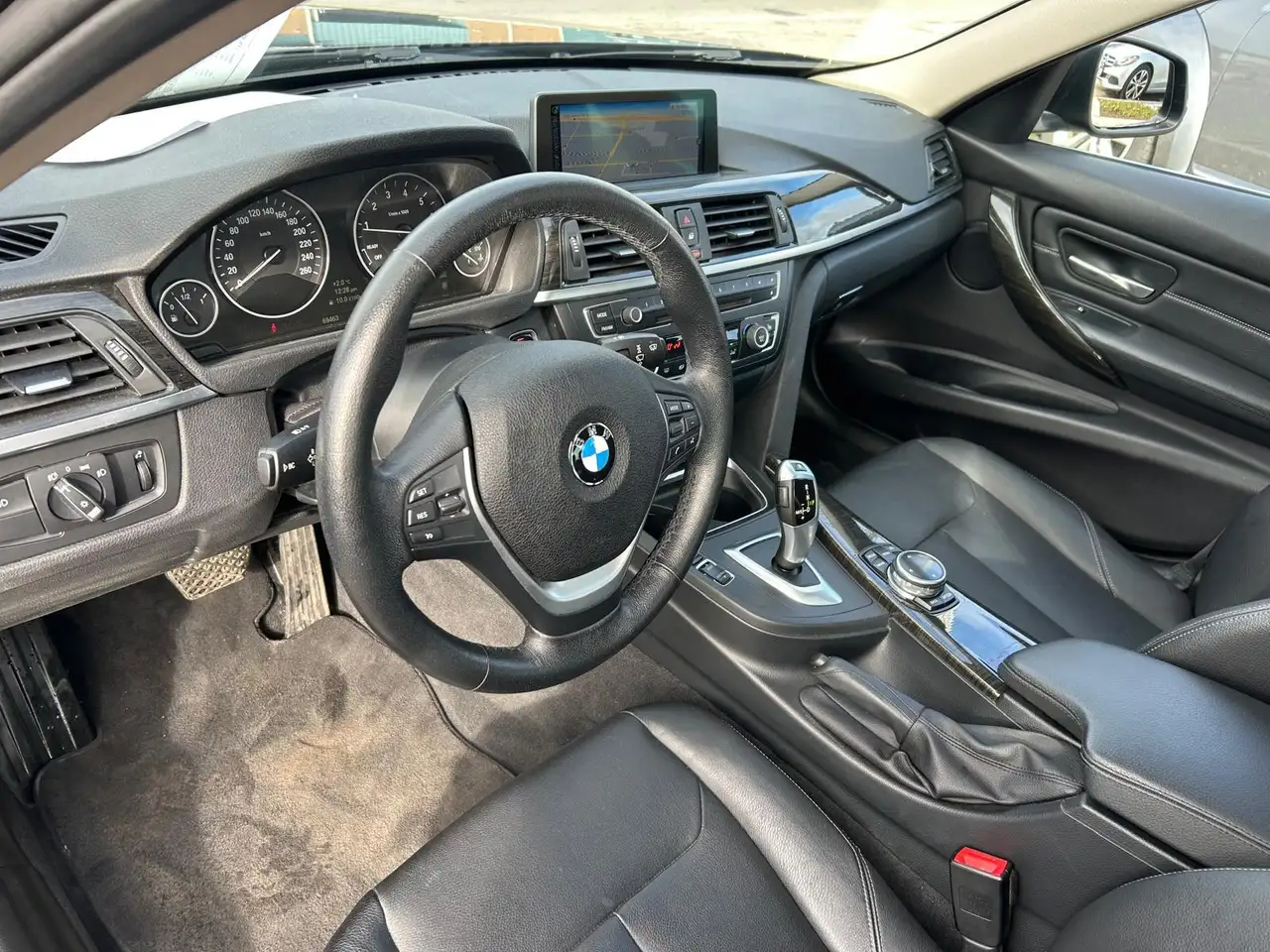 BMW 3 Series fotografie BMW 3 Series