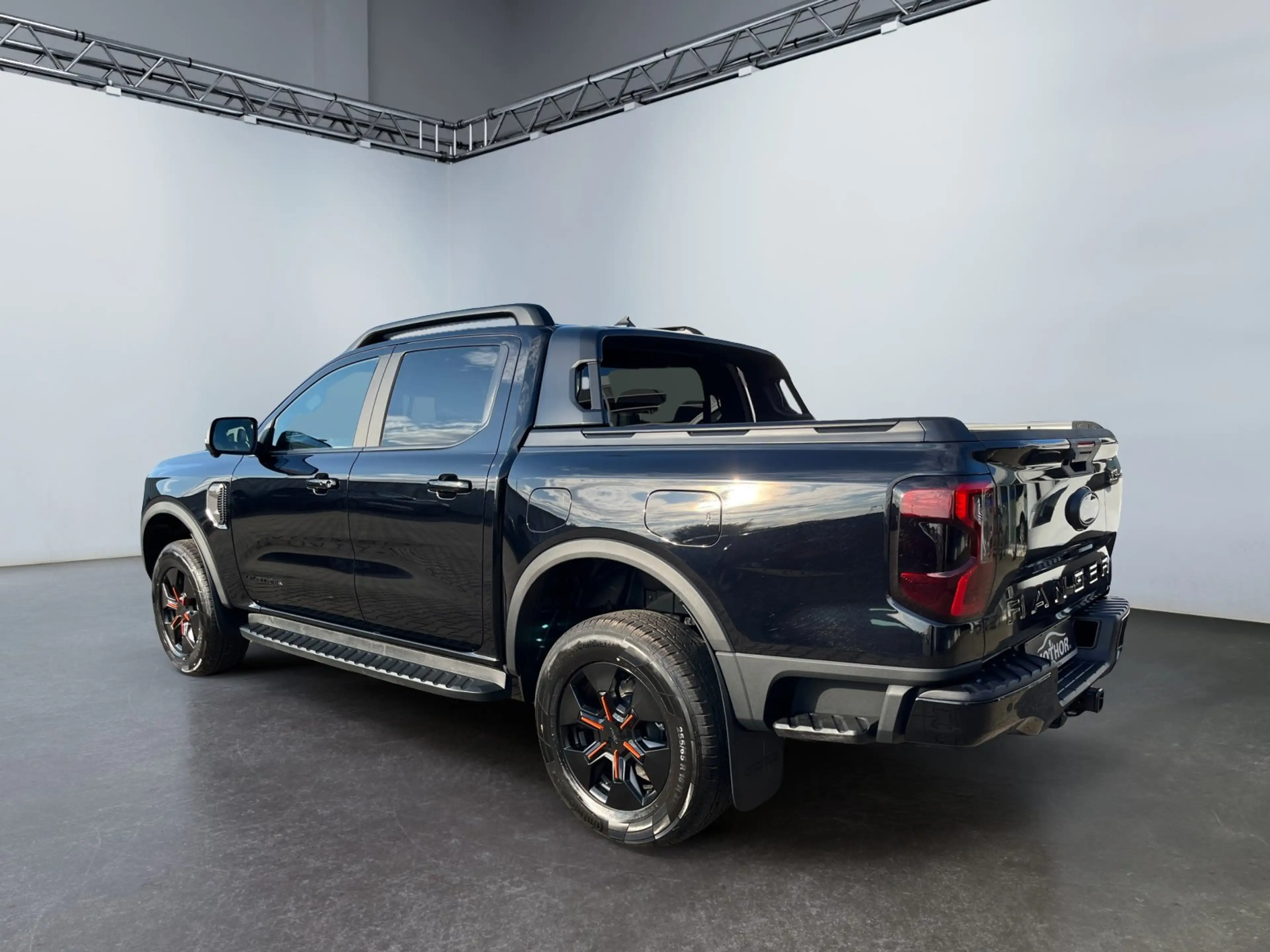 Ford Ranger Wildtrak 2.3 EcoBoost PHEV B&O Soundsystem — photo 4