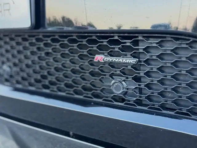 Land Rover Range Rover Evoque view 21