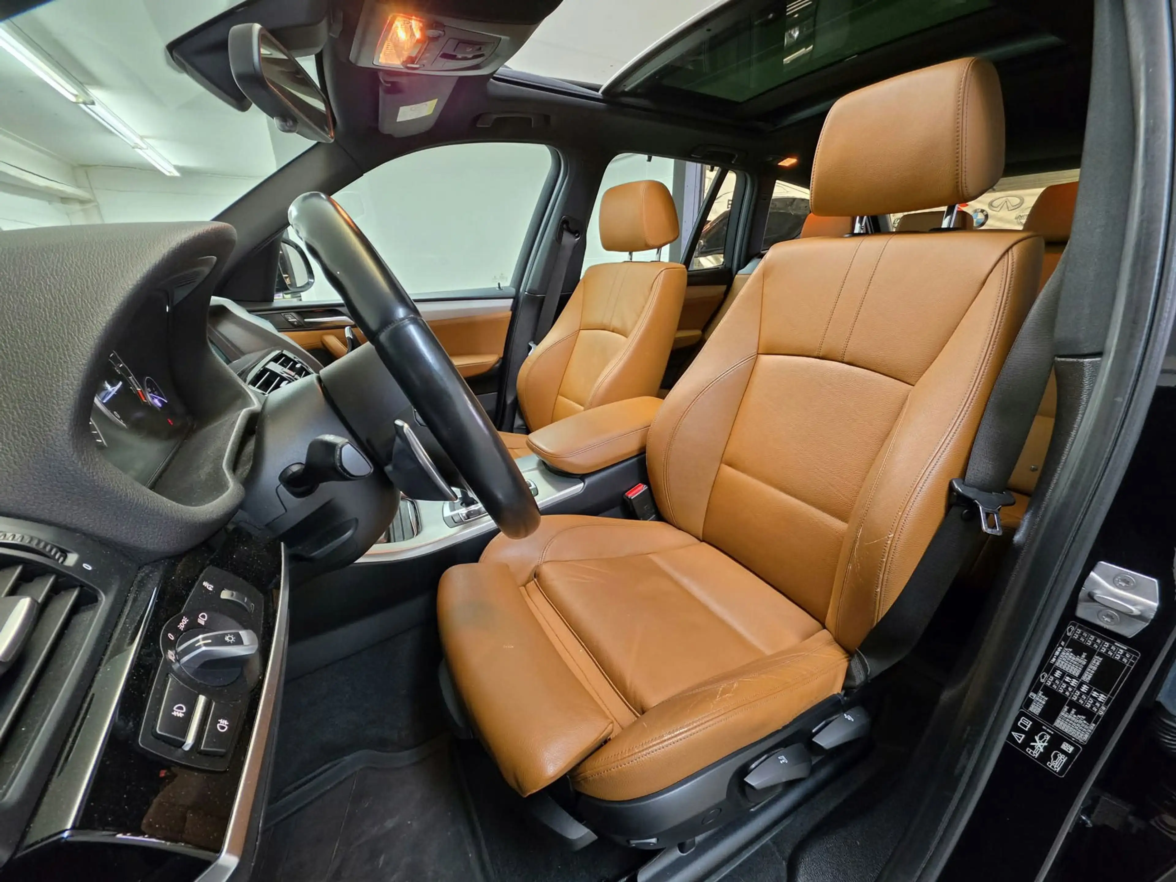 BMW X3 SDrive20i Centennial High Executive / NAP / 360 / — photo 8