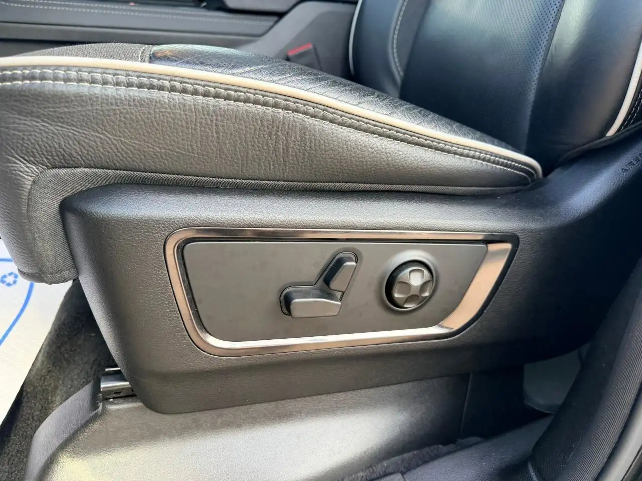 RAM 1500 photo RAM 1500