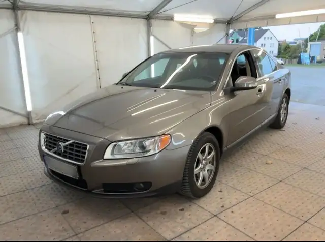 Volvo S80 Lim. 2.0 D Kinetic | KLIMAAUT