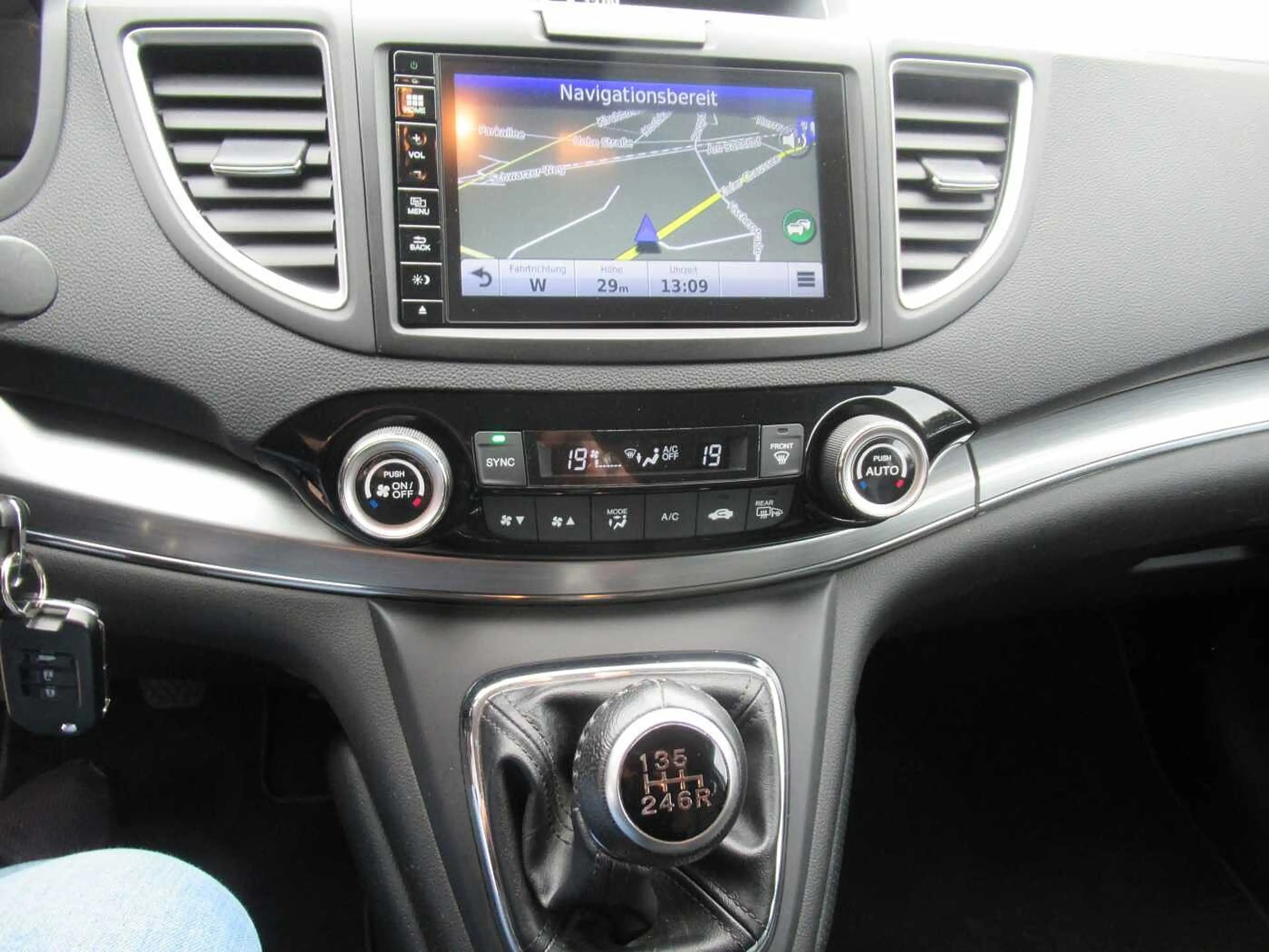 Honda CR-V 2.0i-VTEC 4WD — photo 13