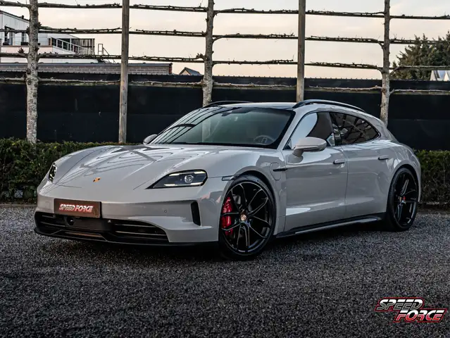 Porsche Taycan 4S Sport Turismo FACELIFT |21"|Achterasbest|BOSE