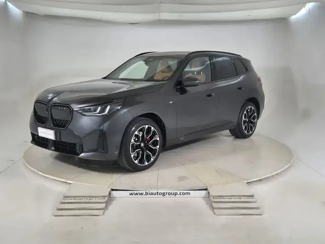 BMW X3 main image