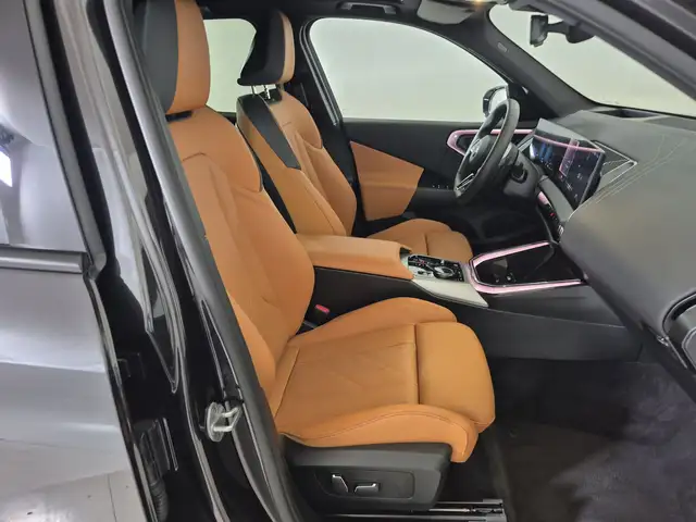 BMW X3 view 11