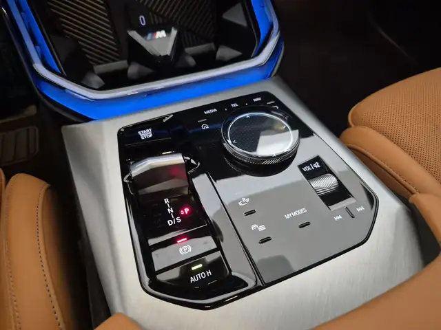 BMW X3 view 12