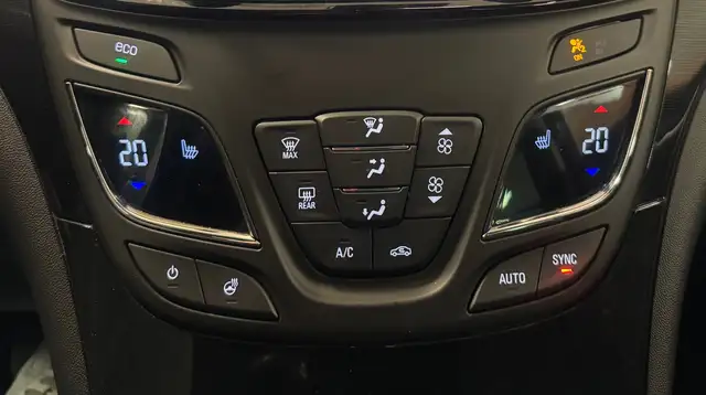 Opel Insignia view 25