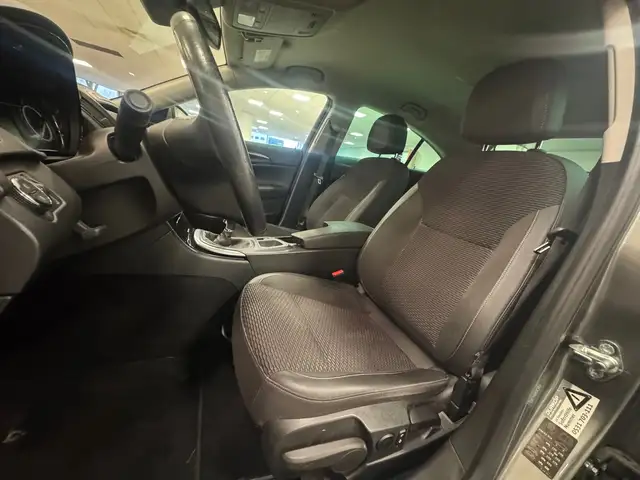 Opel Insignia view 7