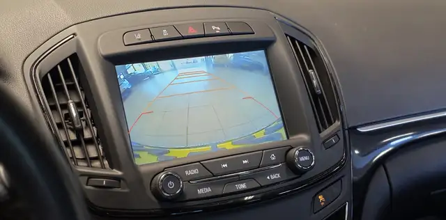 Opel Insignia view 18