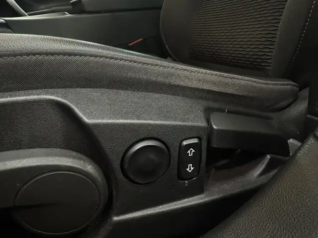 Opel Insignia view 28