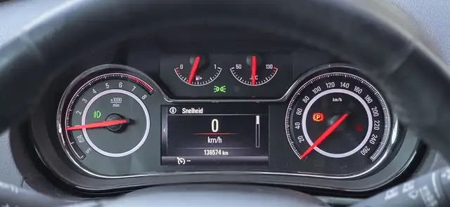 Opel Insignia view 19