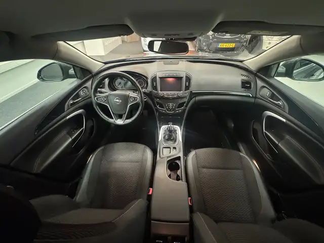 Opel Insignia view 9
