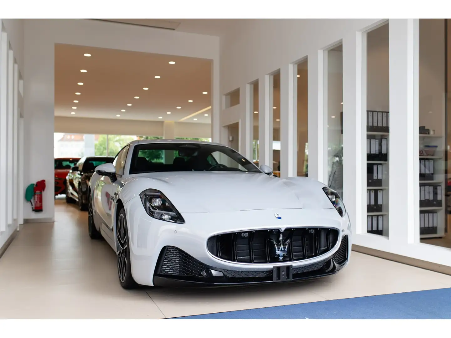 Maserati GranTurismo Modena *Sonderlackierung Grigio Cangiante* Szary - 2