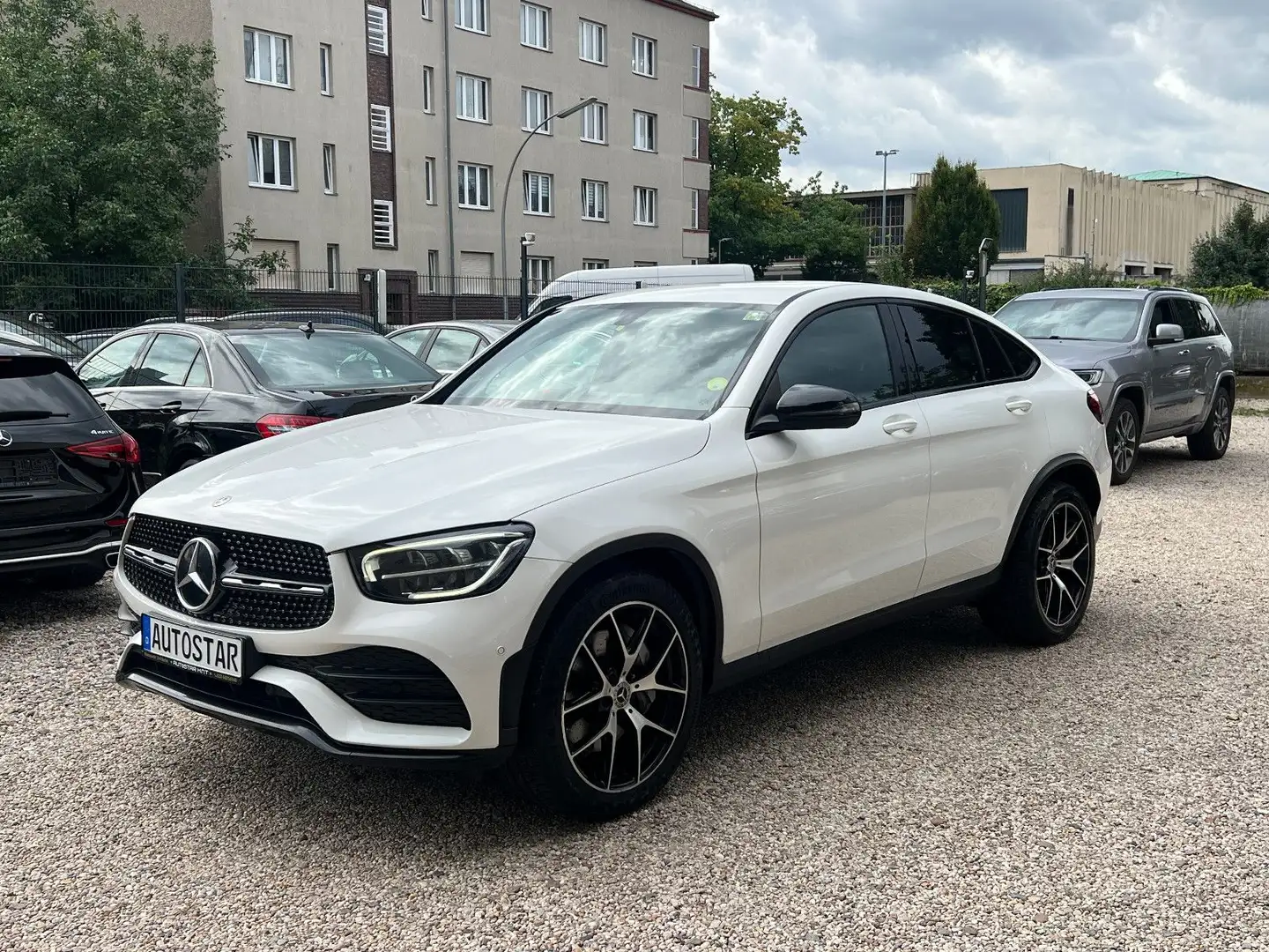 Mercedes-Benz GLC 220 d Coupe 4Matic*AMG Line*1.Hand*Top Weiß - 1