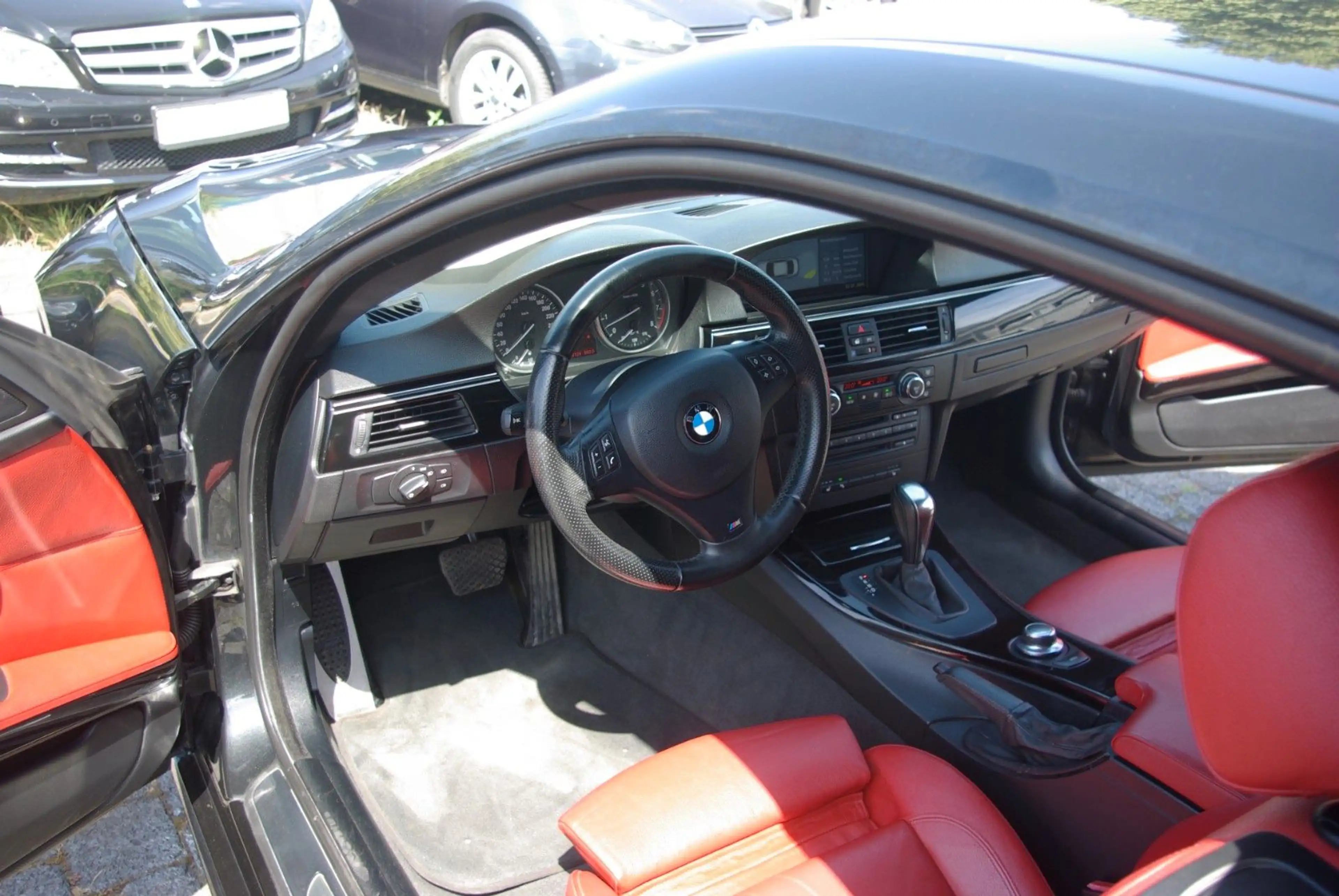 BMW 325 i Coupe  Lederausstattung — photo 13
