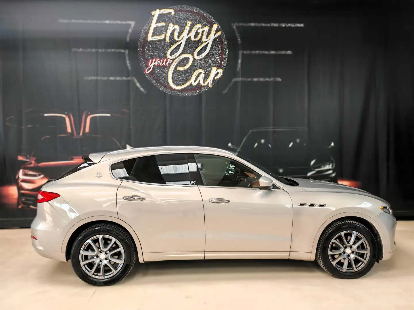 Maserati Levante Levante 3.0 V6 250cv auto Oro - 2