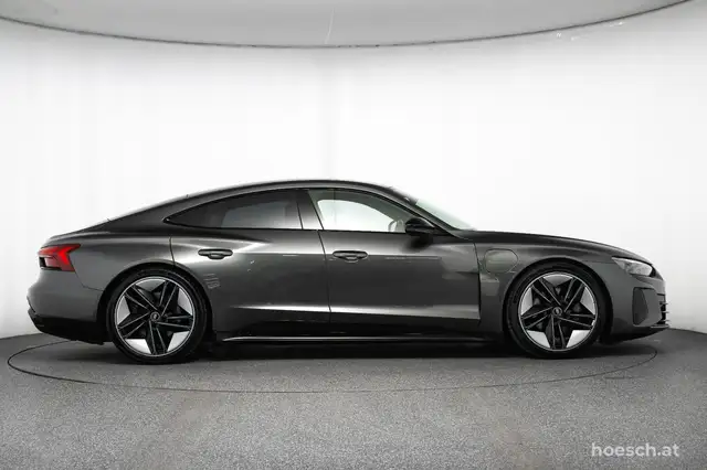 Audi e-tron GT quattro BLACK MATRIX PANO B&O -62% Ansicht 43