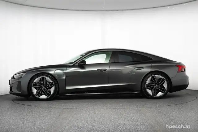 Audi e-tron GT quattro BLACK MATRIX PANO B&O -62% Ansicht 3
