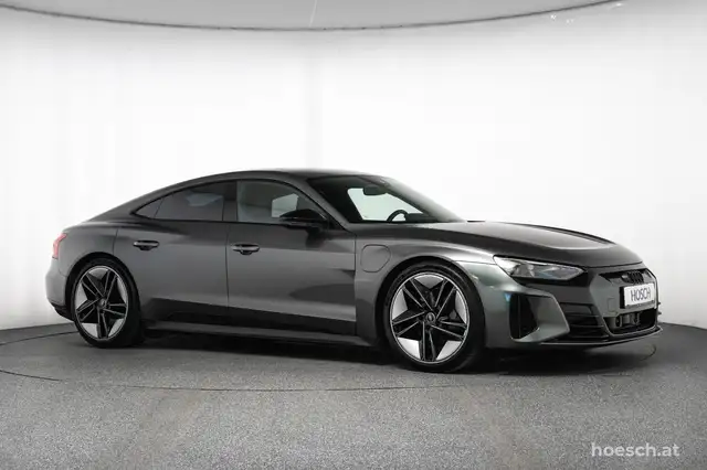 Audi e-tron GT quattro BLACK MATRIX PANO B&O -62% Ansicht 44