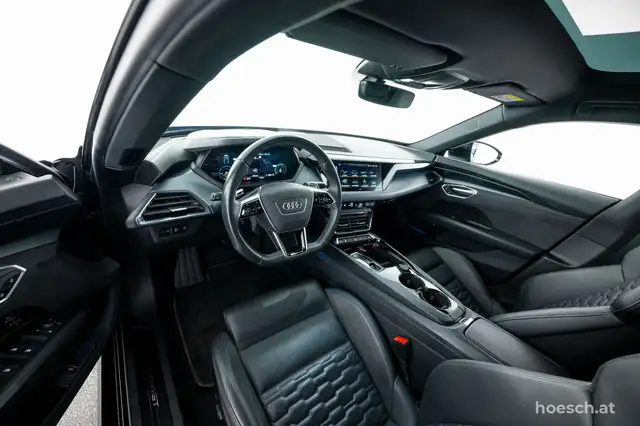 Audi e-tron GT quattro BLACK MATRIX PANO B&O -62% Ansicht 20