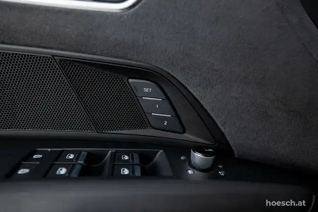 Audi e-tron GT quattro BLACK MATRIX PANO B&O -62% Ansicht 34