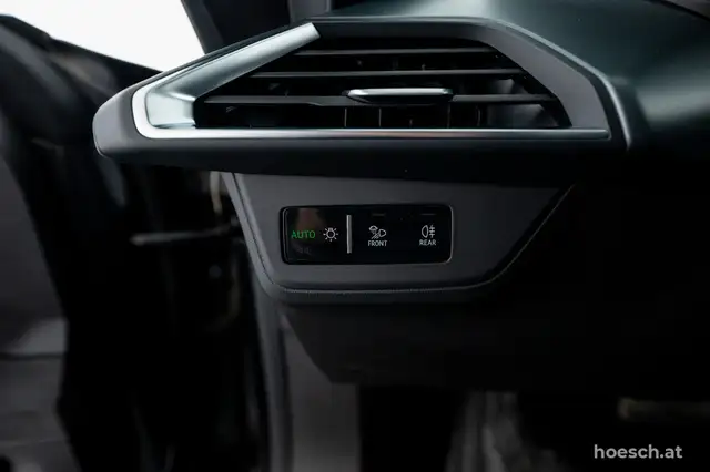 Audi e-tron GT quattro BLACK MATRIX PANO B&O -62% Ansicht 36