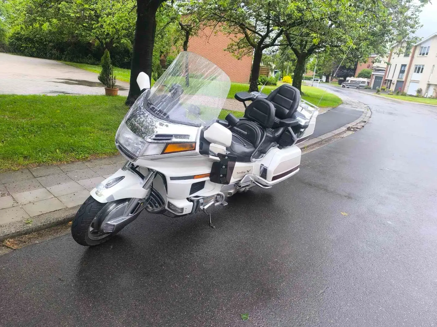 Honda Gold Wing 1500 SE Blanc - 1