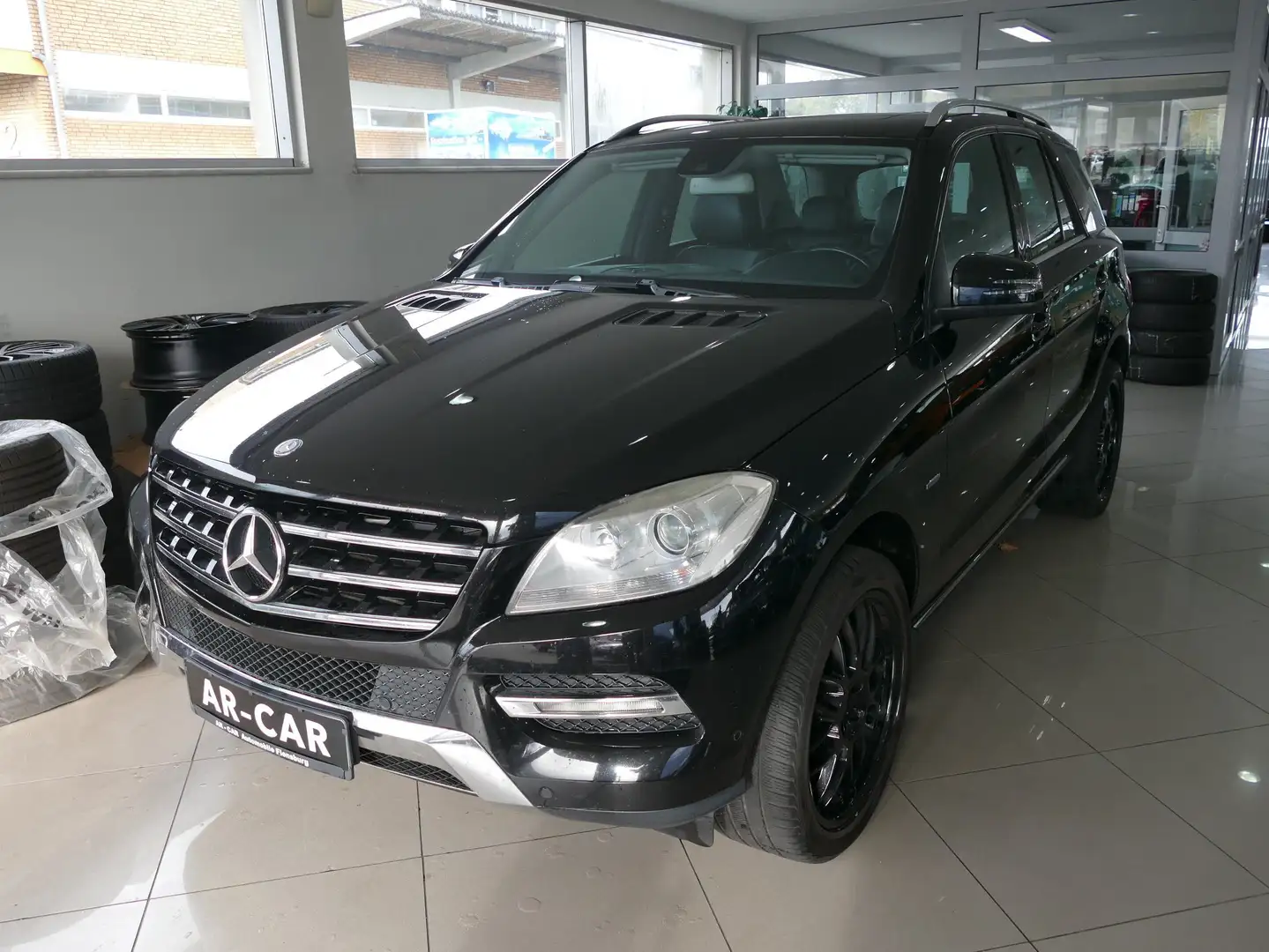Mercedes-Benz ML 250 BlueTEC 4MATIC 7G-TRONIC - Navi - Schiebedach Czarny - 1