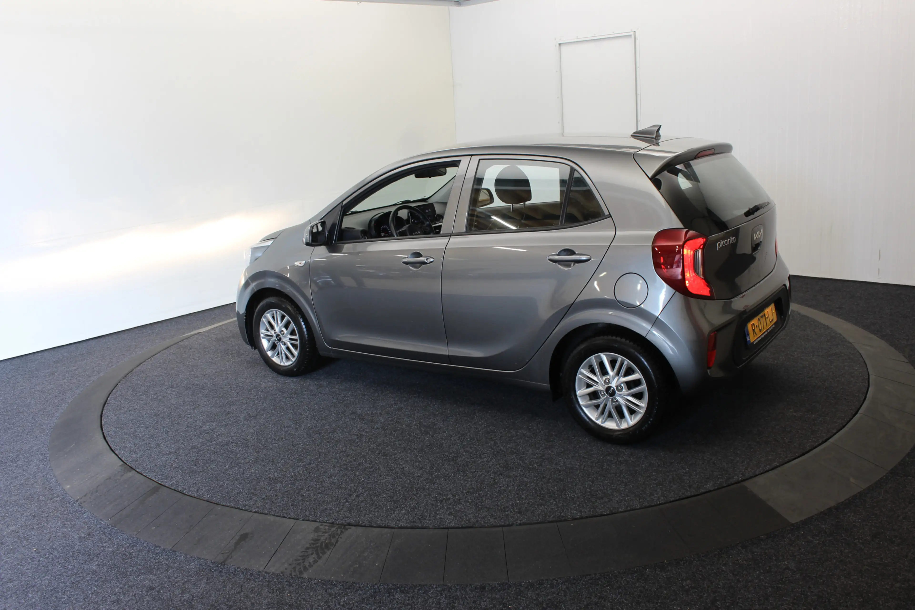 Kia Picanto 1.0 DPi Dynamic All Season banden Camera Cruise Ca — photo 12