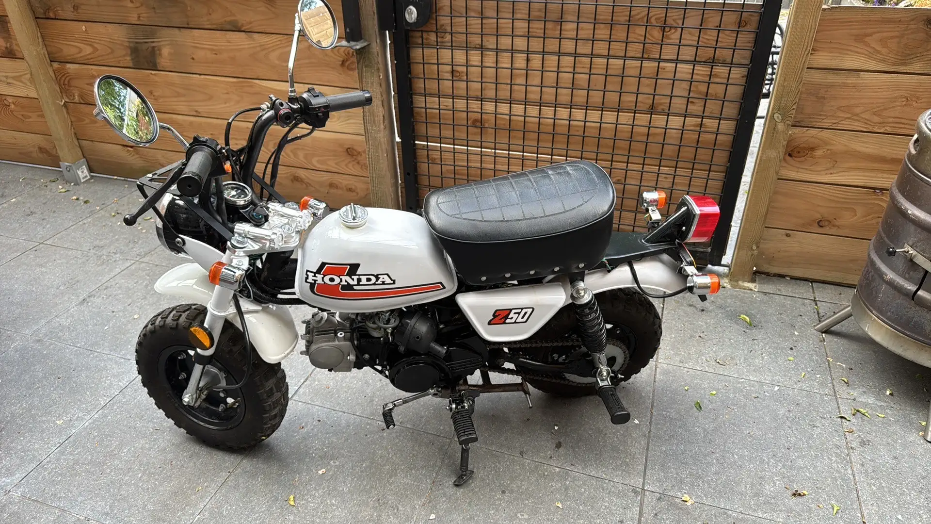 Honda Z 50 Monkey Bianco - 1
